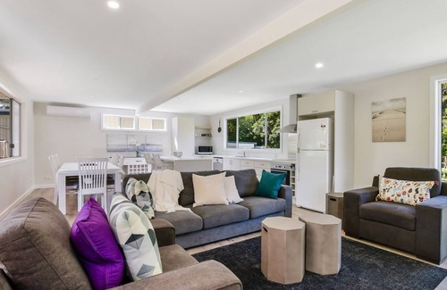 Seal Rocks House | The Lazy Seal This newly renovated two storey four bedroom property offers modern, light and airy op