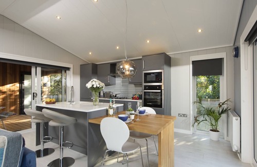 Cheddar Cabin | The Levels, Strawberryfield Park