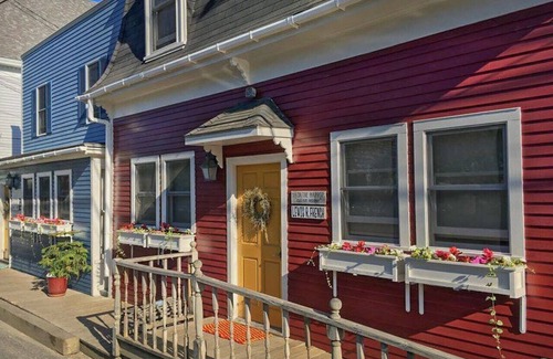 Stonington Hotel | The Lewis R. French- Inn on the Harbor