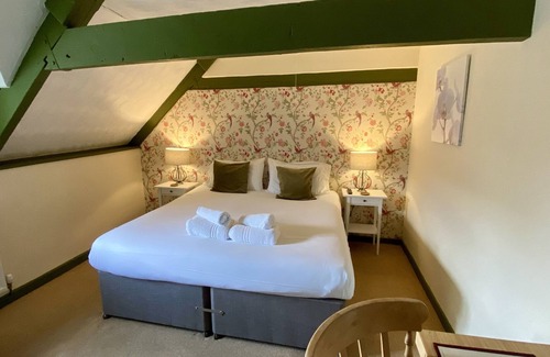 West Pennard Hotel | The Lion at Pennard