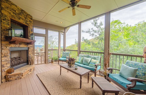 Burnsville Villa | The Lions Den - Private Club Access
