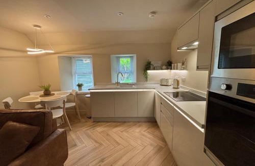 Kirkwall House | The Little House