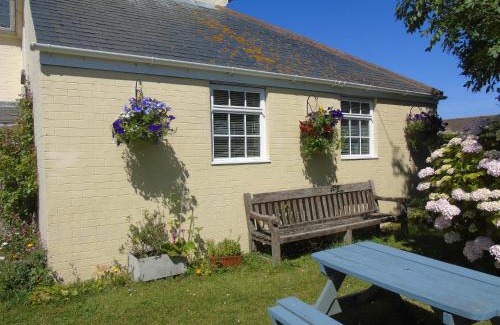 Landewednack House | The Lobster Pot