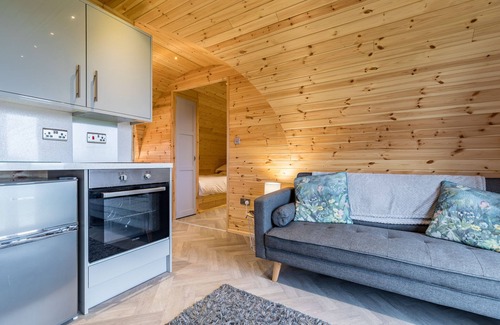 Leek Cabin | The Lodge at Brambles Farm - Sleeps 4, Hot Tub