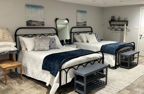 Lakeshore House | The Lodge at Lakeshore