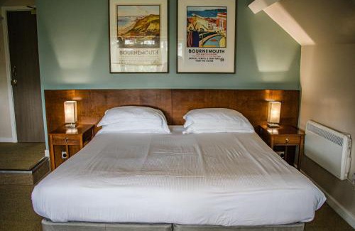 Bournemouth Hotel | The Lodge At Meyrick Park