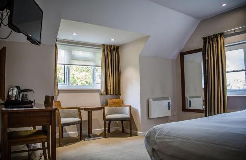 Bournemouth Hotel | The Lodge At Meyrick Park