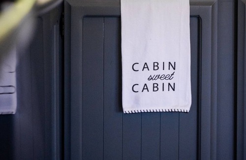Cascade Cabin | The Lodge on Shore Drive