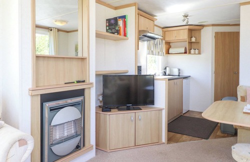 Amlwch Cottage | THE LODGE, pet friendly, country holiday cottage in Amlwch