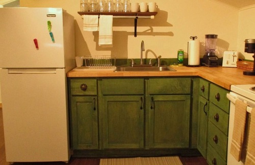 Hot Springs House | The Loft at Aspen Pine with Wi-Fi, AC in wonderful Hot Springs