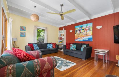 Inverloch House | The Lohr Shack - 150m from the beach