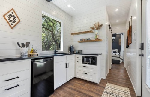 Dennis Cabin | The Lonely Bull | Luxury Shipping Container Home