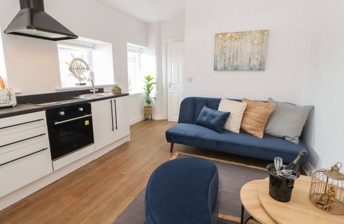 South Shields Cottage | THE LOOK OUT, pet friendly, with a garden in South Shields