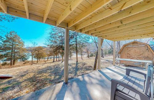 Lost Bridge Village House | The Lost Bridge Lakehouse