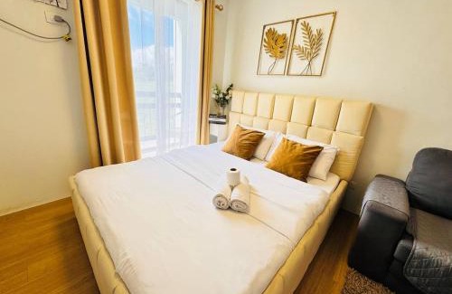 Tagaytay Hotel | The Luxe Tagaytay by RedDoorz