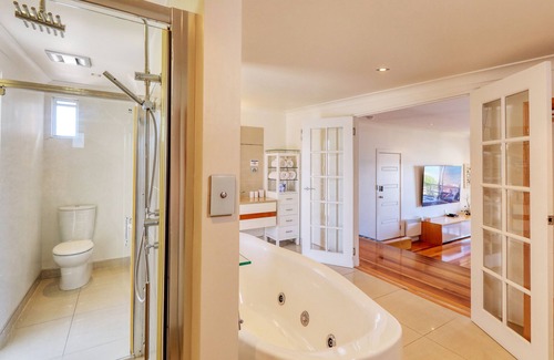 Penguin House | The Madsen