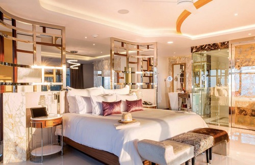 Mismaloya Resort | The Magestic Mousai, Adults Only