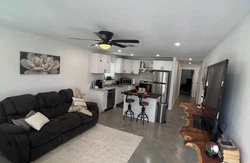 Jonesville House | “The Magnolia Inn” A comfortable, clean, & cozy stay