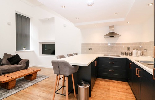 Keith Cottage | The Marriage Room at The Institute Executive Apartments