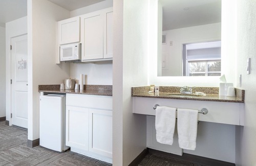 Bainbridge Island Hotel | The Marshall Suites