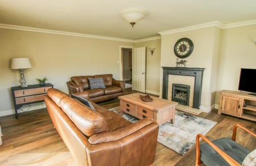 Welshpool House | The Marshes