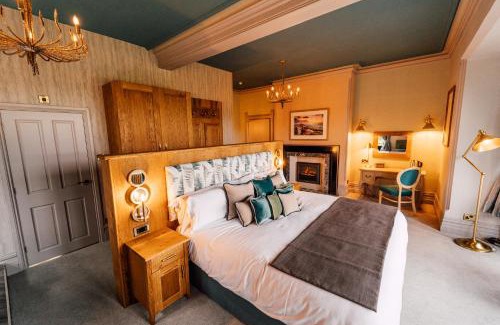 Grindleford Hotel | The Maynard