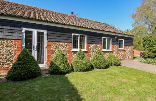 Billingford House | The Meadows Cottage