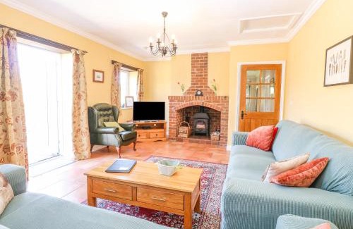 Billingford House | The Meadows Cottage