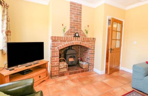 Billingford House | The Meadows Cottage