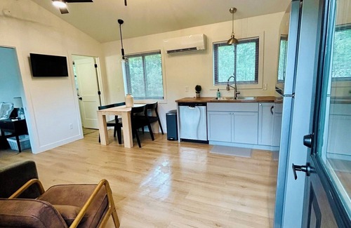 Porterfield House | The Meadows - New! Menominee River Tiny Cottage