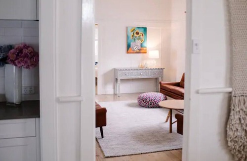 Merewether House | The Merewether Beach Bungalow - 150m from Merewether Beach