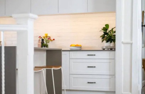 Merewether House | The Merewether Beach Bungalow - 150m from Merewether Beach