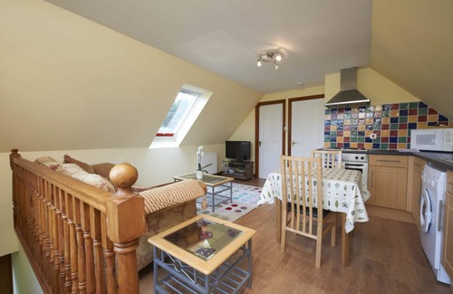 Balloch Apartment | The Mews Apartment at Daviot Lodge