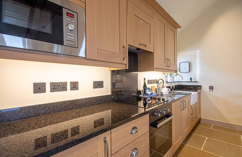 Sheldon Cottage | The Milking Parlour - A luxurious retreat for two,
