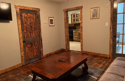 Deadwood House | The Miner's Getaway in Lead, SD