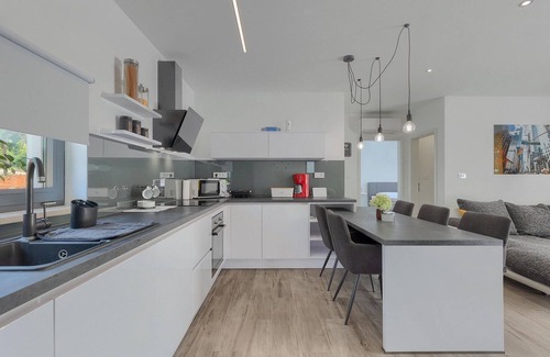 Koromacno House | The modern Villa Riki with private pool is located in the small Istrian village of Koromano.