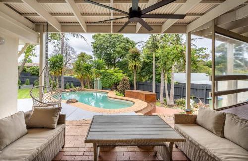 Mount Eliza House | 'The Moondah Manor' A Poolside Family Retreat