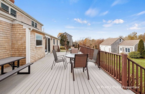 West Dennis House | The Moor-A-Sea: 128-D West Dennis – Heated Pool, Walk to Beach