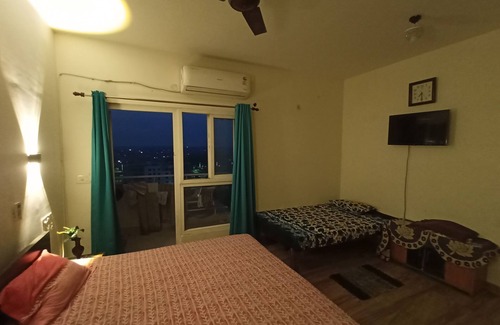 Auli Apartment | The Most Serene and Peaceful 2BHK Lucknow Can Offer You