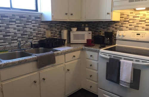 Decatur Apartment | THE MOST WONDERFUL APARTMENT IN DECATUR IL