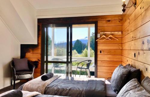 Rangataua Hotel | The Mountain View Studio