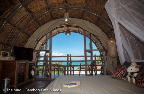 Ang Thong Hotel | The Mud