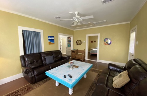 Matagorda House | The Mulberry House Matagorda
