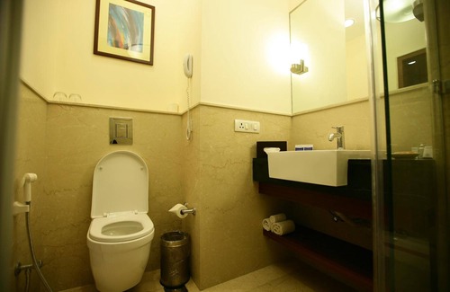 Nehru Place Hotel | The Muse Sarovar Portico Nehru Place Delhi