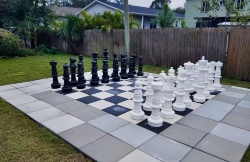 Tarpon Springs Apartment | The Nautical Tarpon conveniently located near beaches