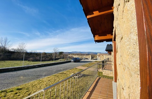 Manzanal de los Infantes Cottage | The Navy of the Parra. Cottage 1