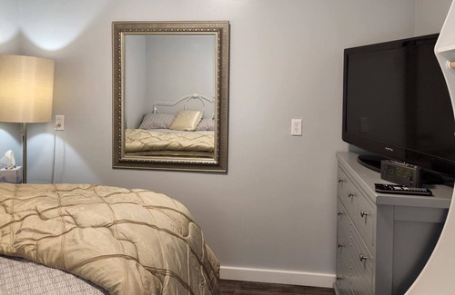 Findlay Apartment | The Nest! A Clean & Cozy Newly Remodeled Apartment