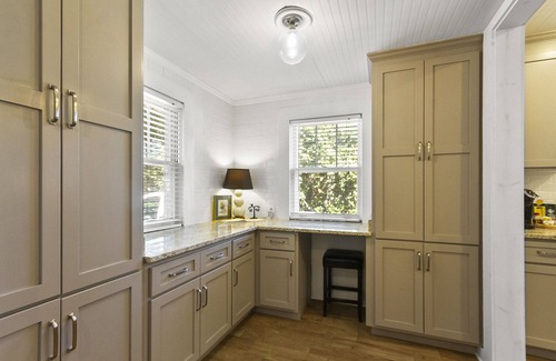 Northport House | The Nest: A Comforting Southern Retreat. 2 miles from the University of AL.