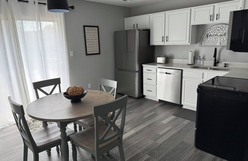 Somerset House | The Nest at Lake Cumberland is the perfect getaway!