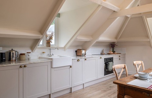Stroud Cottage | The Nest - pet friendly in Slad near Stroud